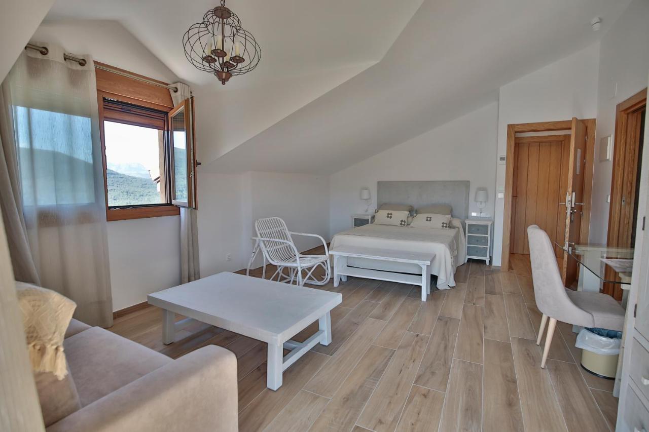 La Posada De Ojebar Nordica Rasines 外观 照片